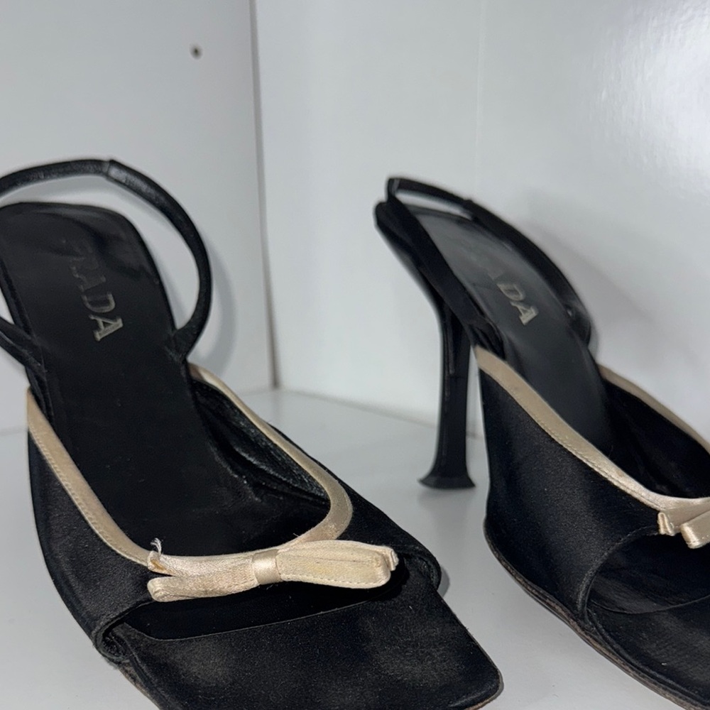 Prada Black and Cream Women's Heels - Picture 3 of 4